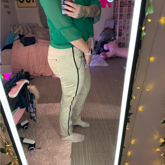 Extremely special denim. It’s your time to try Sandwich! - Picture 5 of 5